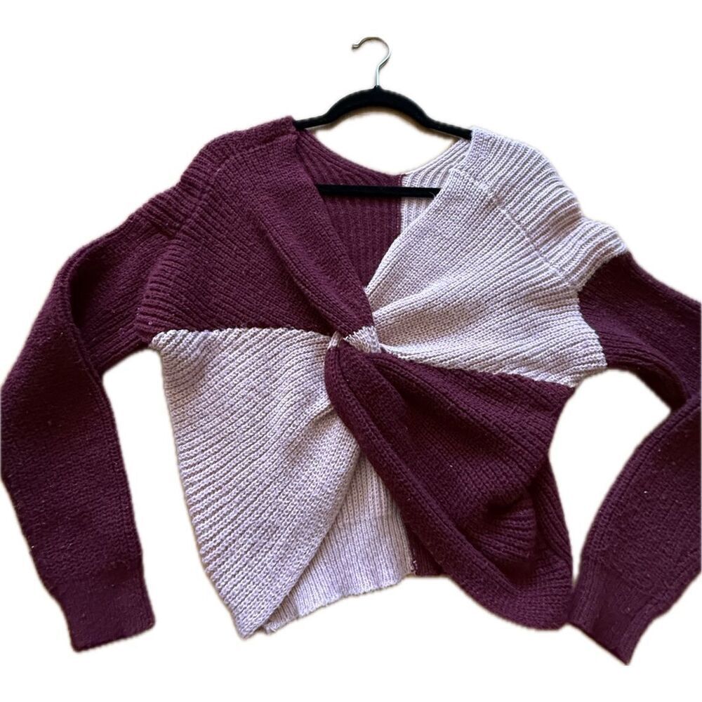 No Boundries Knot Pink Burgundy V Neck Cropped Sweater Youth L